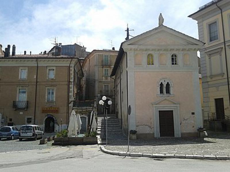 Rocca Di Mezzo