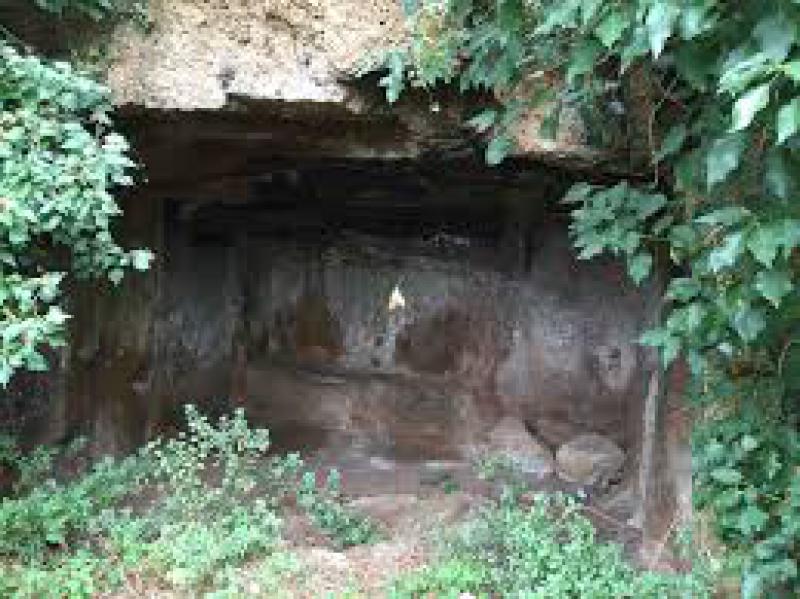 Tagliata delle Grotte Cave
