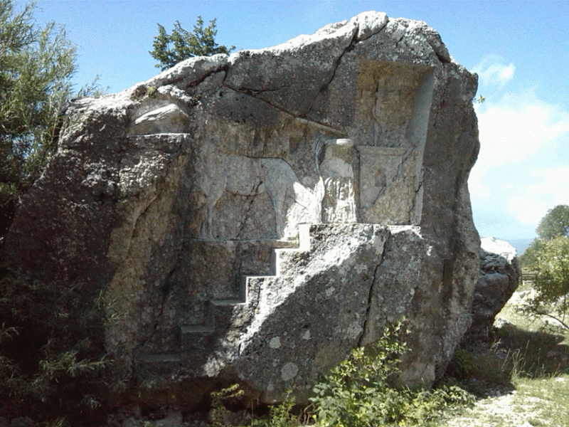 Arte sulla roccia   
di Antonio di Campli