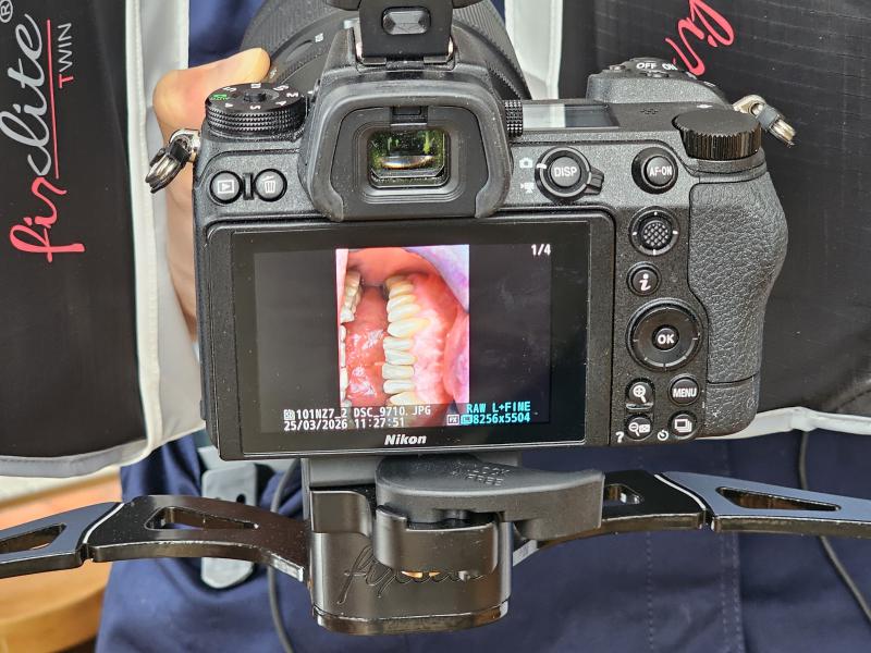 Trapano & macchina fotografica Trapano & macchina fotografica