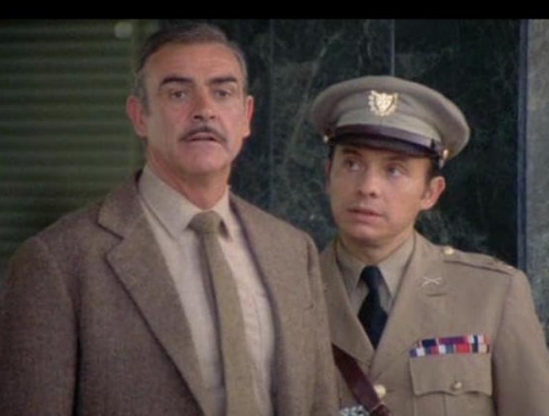 Héctor Elizondo Héctor Elizondo