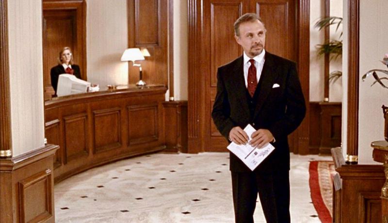 Héctor Elizondo Héctor Elizondo