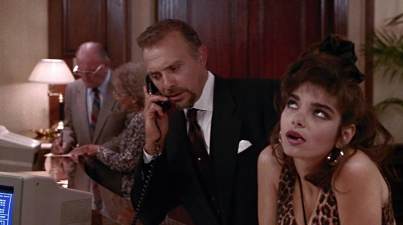 Héctor Elizondo Héctor Elizondo